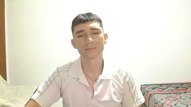 ChicoMaloFfF's Live XXX Chat