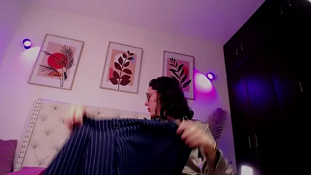 Barbie_Goddess 现场XXX聊天