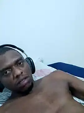 Chocoquito95's Webcam Show