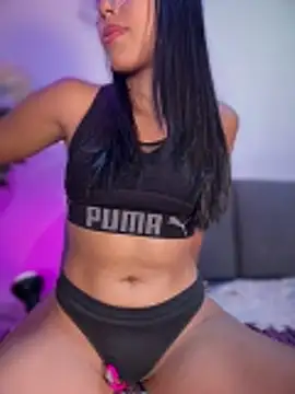 Chat XXX en directo de SheenaBrooke
