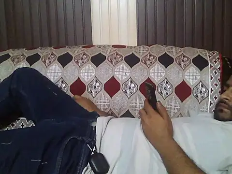 lucknowguy 在線直播表演