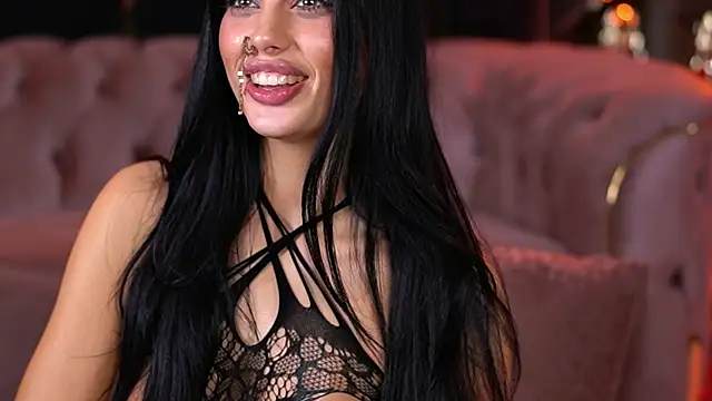 RavennaDArcy – Naživo XXX chat