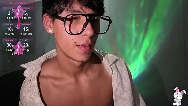 Chris_pz Webcamshow