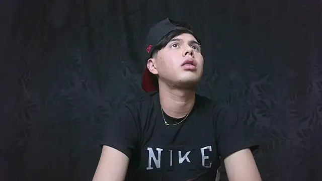 Felipe_KoldのライブXXXチャット