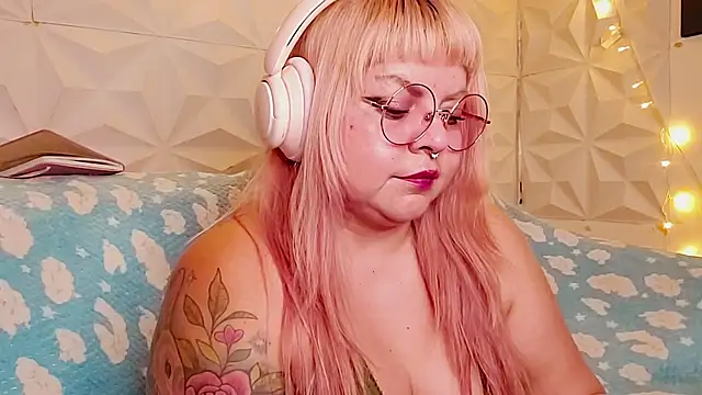 Satyn_doll Chat XXX live