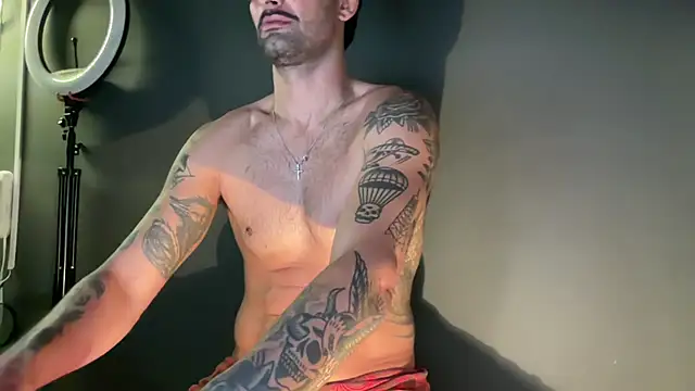 Chat XXX ao vivo de ZeusDelicious