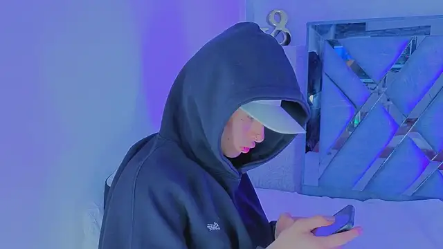 Czat XXX na żywo – nova_salvatore