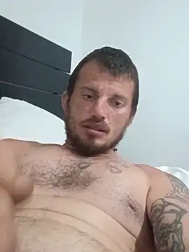 areyouseriousss Show in webcam