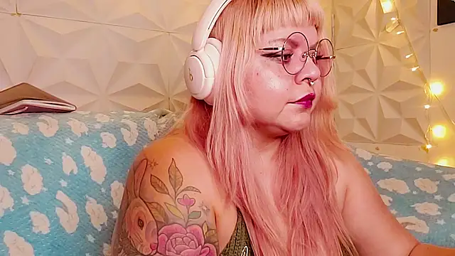 Satyn_doll's Webcam Show