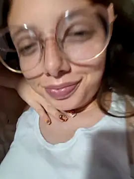 linda-schmidtn Live XXX chat