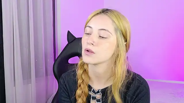 Chat +18 de annie_mora ao vivo