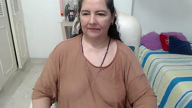 Chat XXX en directo de leonela_69