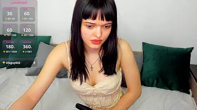 Онлайн чат XXX lilian_me