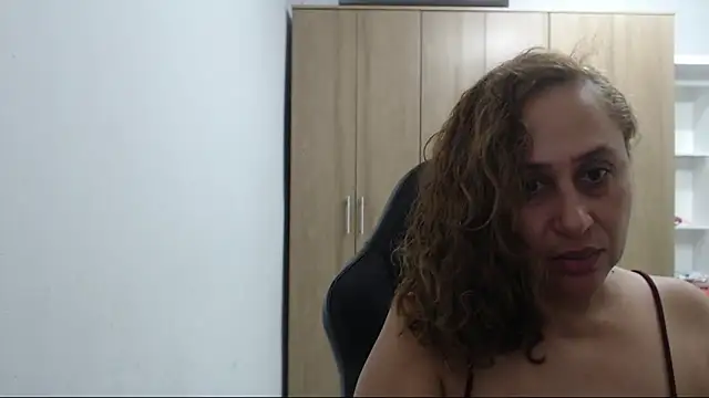 RoxanaLove9 라이브 XXX 채팅