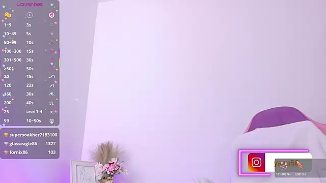 Liah__19: онлайн-секс-чат