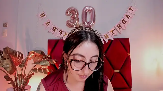 Emilywatsonn Live XXX-Chat