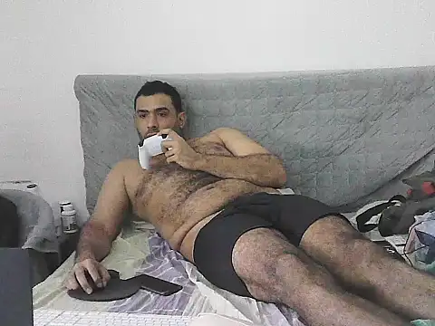 Chat +18 de IronSideBear ao vivo