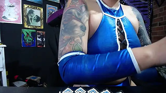 Yourmadame_P live XXX chat