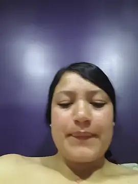 XXX chat uživo modela Bloom_Dahlia