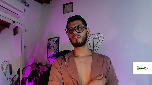 Вебкам-шоу Colby_brown03