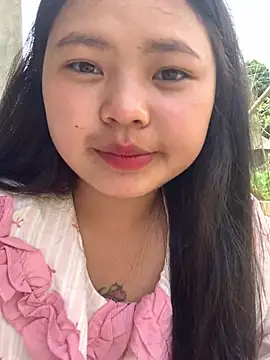 Motminhthoi 在線直播表演