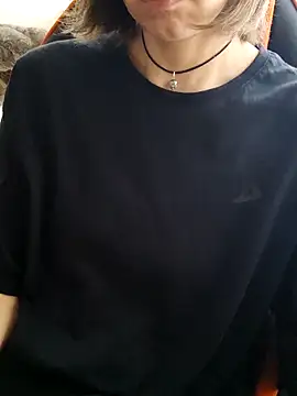 Živý XXX chat Aashikalaa
