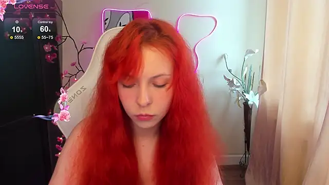 InfernoKitten Chat XXX live