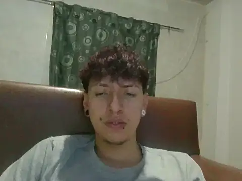Show de Noah_arker na webcam