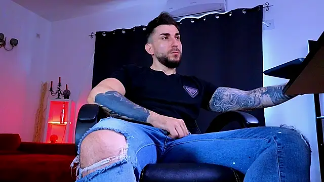 MightyAaron66 Adlı Modelin Web Kamerası Şovu