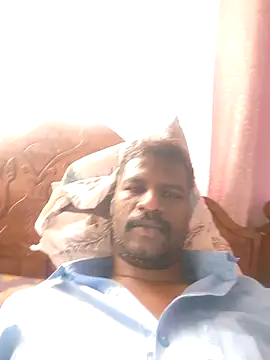 Chat XXX en directo de Paramkeerthi