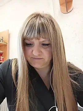 Office_Albertina's Live XXX Chat