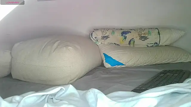 Show de canarito18 na webcam