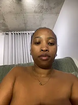 Mercedes_555 Webcam-Show