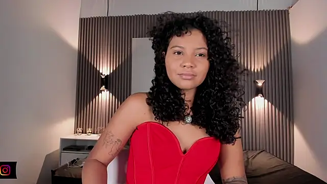 Zafiiraa's Live XXX Chat
