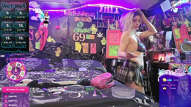 Splash_Queen420: онлайн-секс-чат