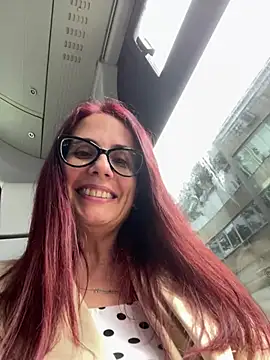 NataKitten Show in webcam