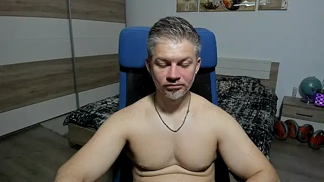 Chat +18 de RobbyShawz ao vivo