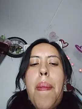 Queen_AshlyのライブXXXチャット