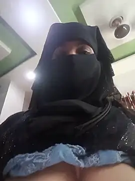 Aafreen_36 Show in webcam