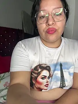 แชท XXX สดของ Lovelipsbig