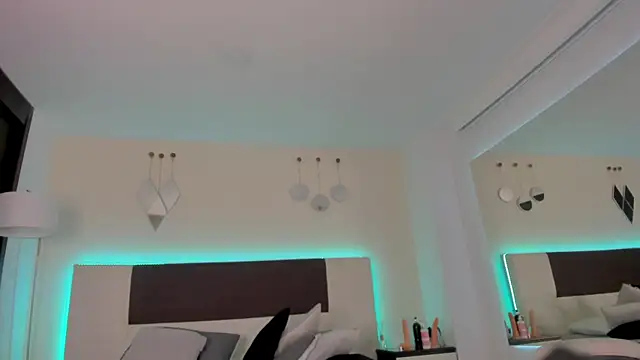 Chat XXX ao vivo de Sky_Loren