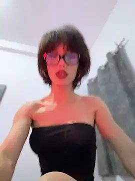 Carlita_cuteのライブXXXチャット