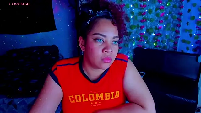 Chat +18 de AngelaCoffee ao vivo