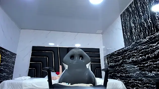 Ladyy_Scarlett লাইভ XXX চ্যাট