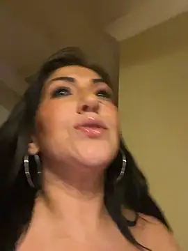 LittleMissEeven Live XXX chat
