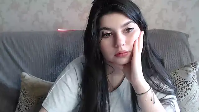 KisaModel Chat XXX live