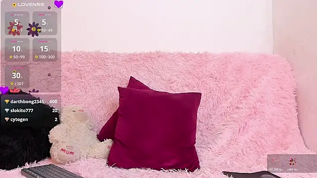 Britney_Rose élő XXX-chatje