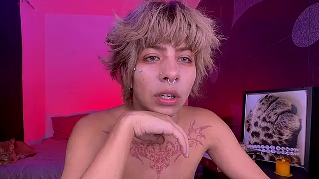 Show modela Aronn_44 na web-kameri