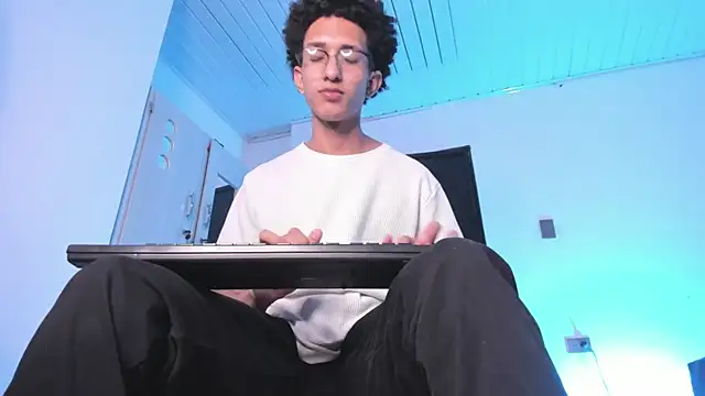 XXX chat uživo modela Cj_davis_