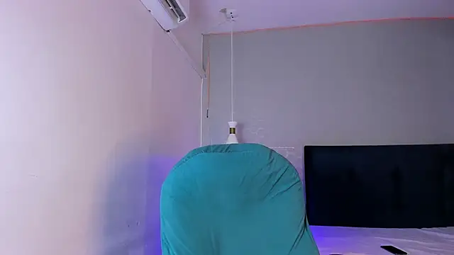 Živý XXX chat Jackson_Hunt